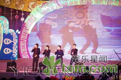 太阳部落绽放彝族赛装节 放歌彩云之南受追捧