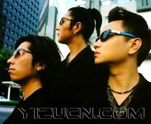 山鹰组合飞翔20年 全国巡演重装上演
