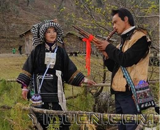 “离地人”不离地——彝族俐侎人的奇妙生活