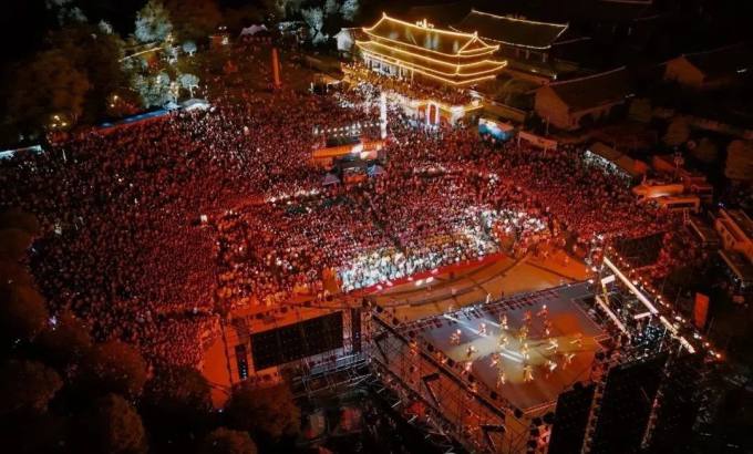 火之盛典：大方彝族火把节全景档案——从千年祭仪到贵州“夜游王牌” ...