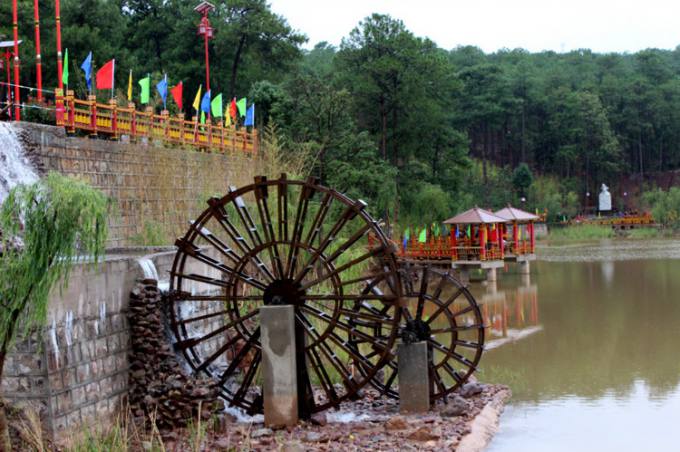 紫溪彝村.jpg
