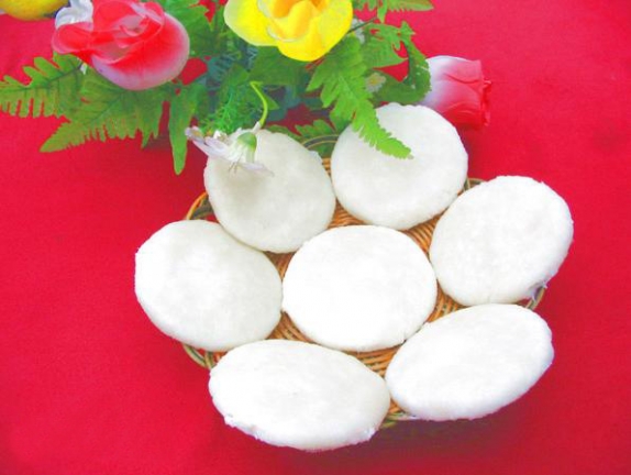 英杰良粑（苞谷米粑）.jpg