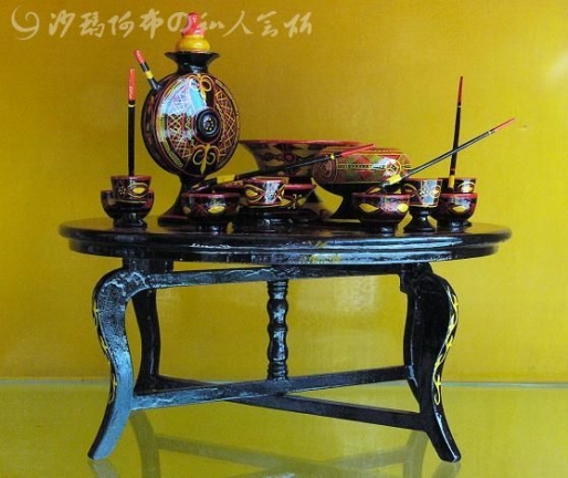 微型餐桌.jpg