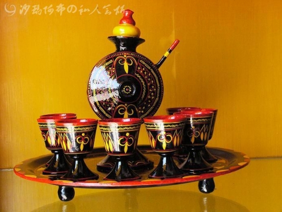 优质微型木酒具.jpg